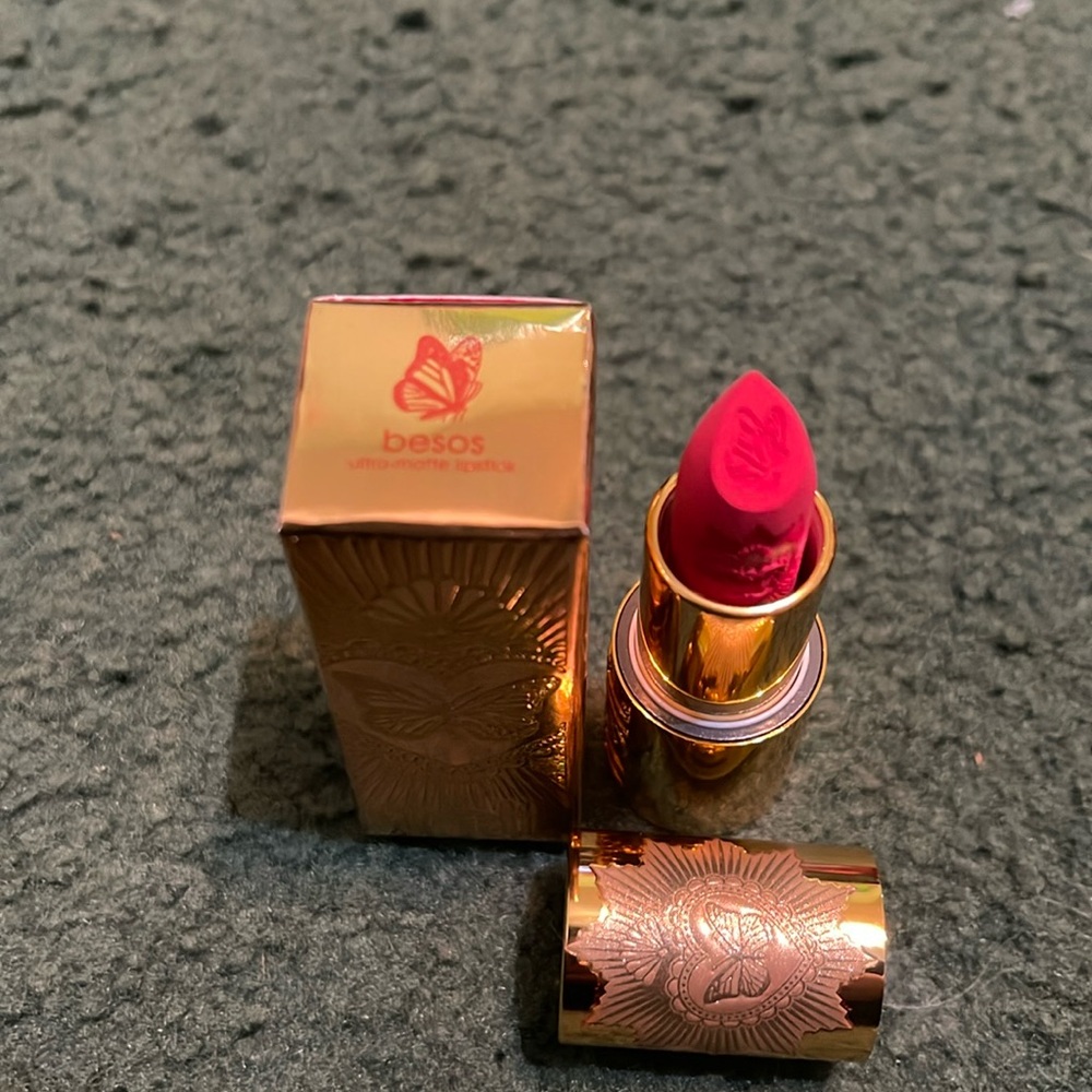 Melt cosmetics ultra matte lipstick